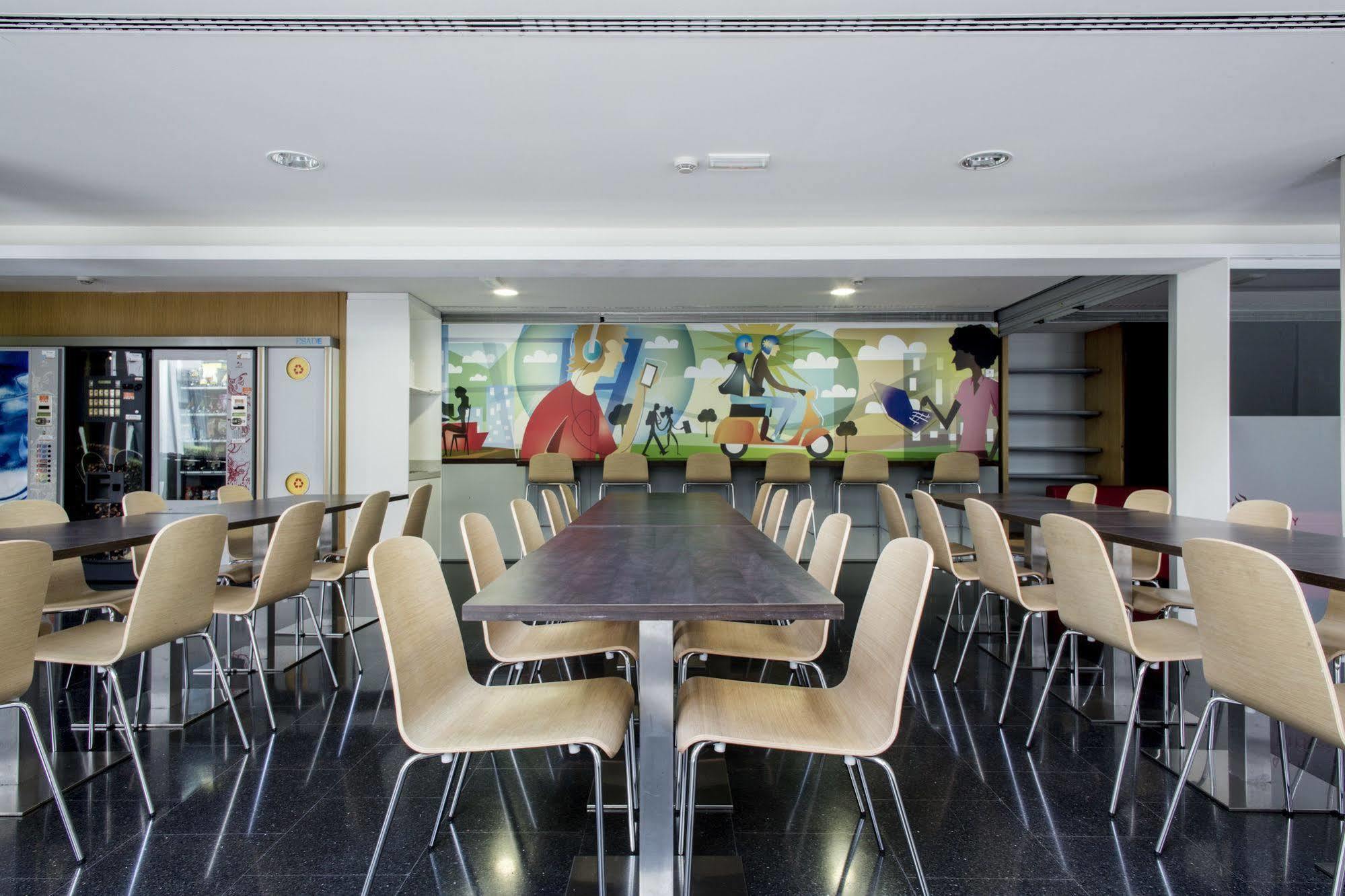 Residencia Universitaria Roberto De Nobili Appartamento